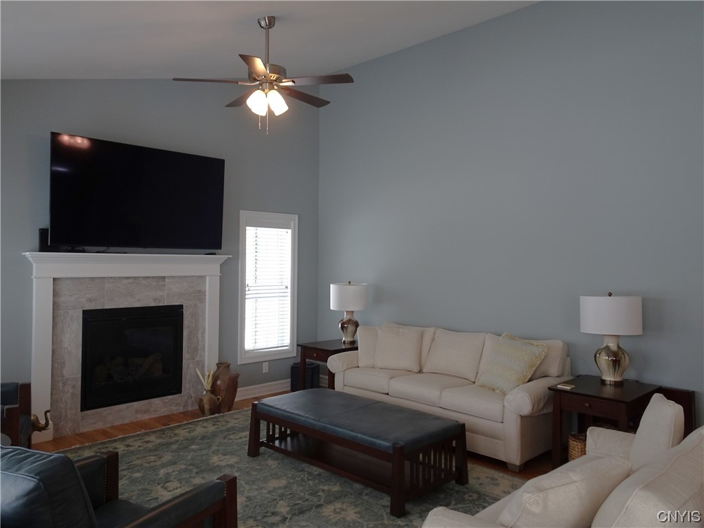 8305 Silvia Path Clay, NY 13041 - Photo 17 of 47