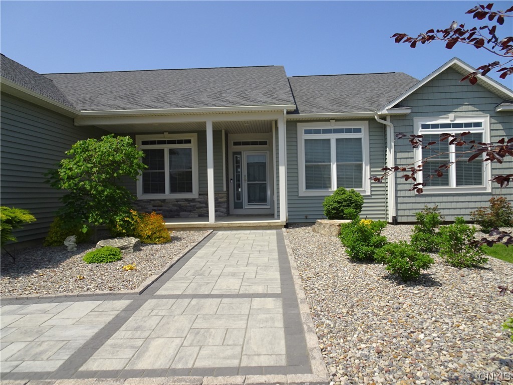 8305 Silvia Path Clay, NY 13041 - Photo 2 of 47