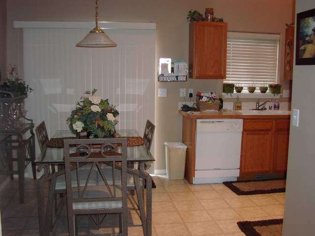 2404 Rees Lane Spokane Valley, WA 99037 - Photo 4 of 7