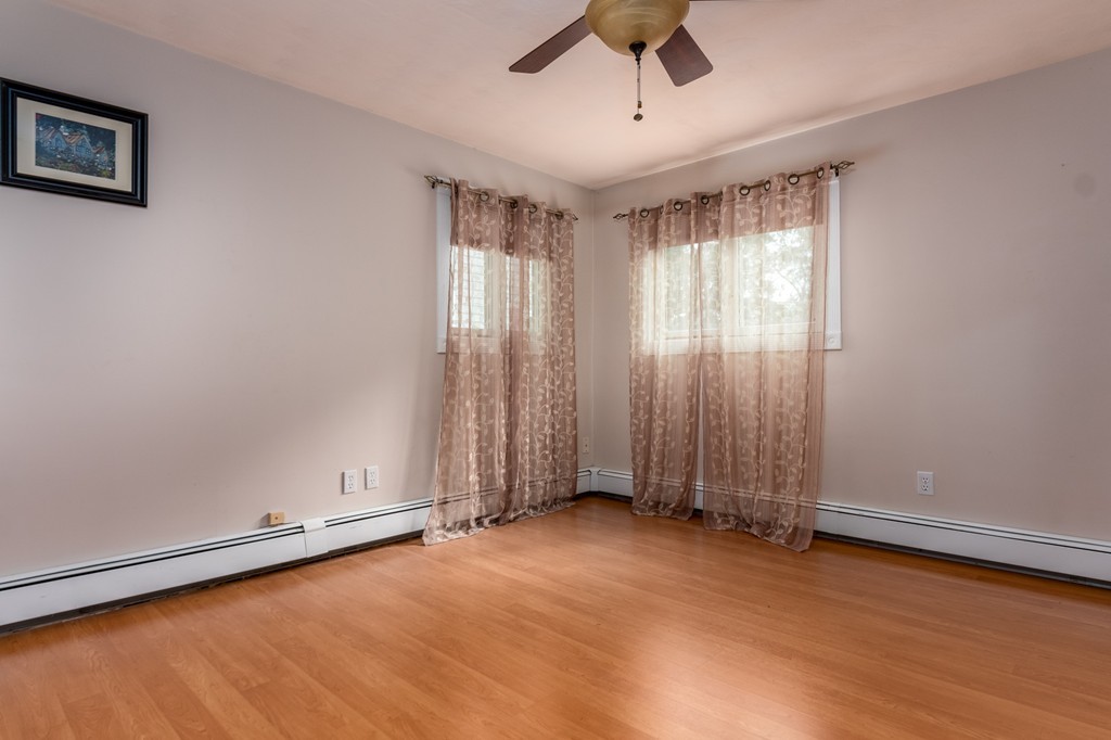 23 Colgate Road Beverly, MA 01915 - Photo 12 of 30 Gallery Image 12