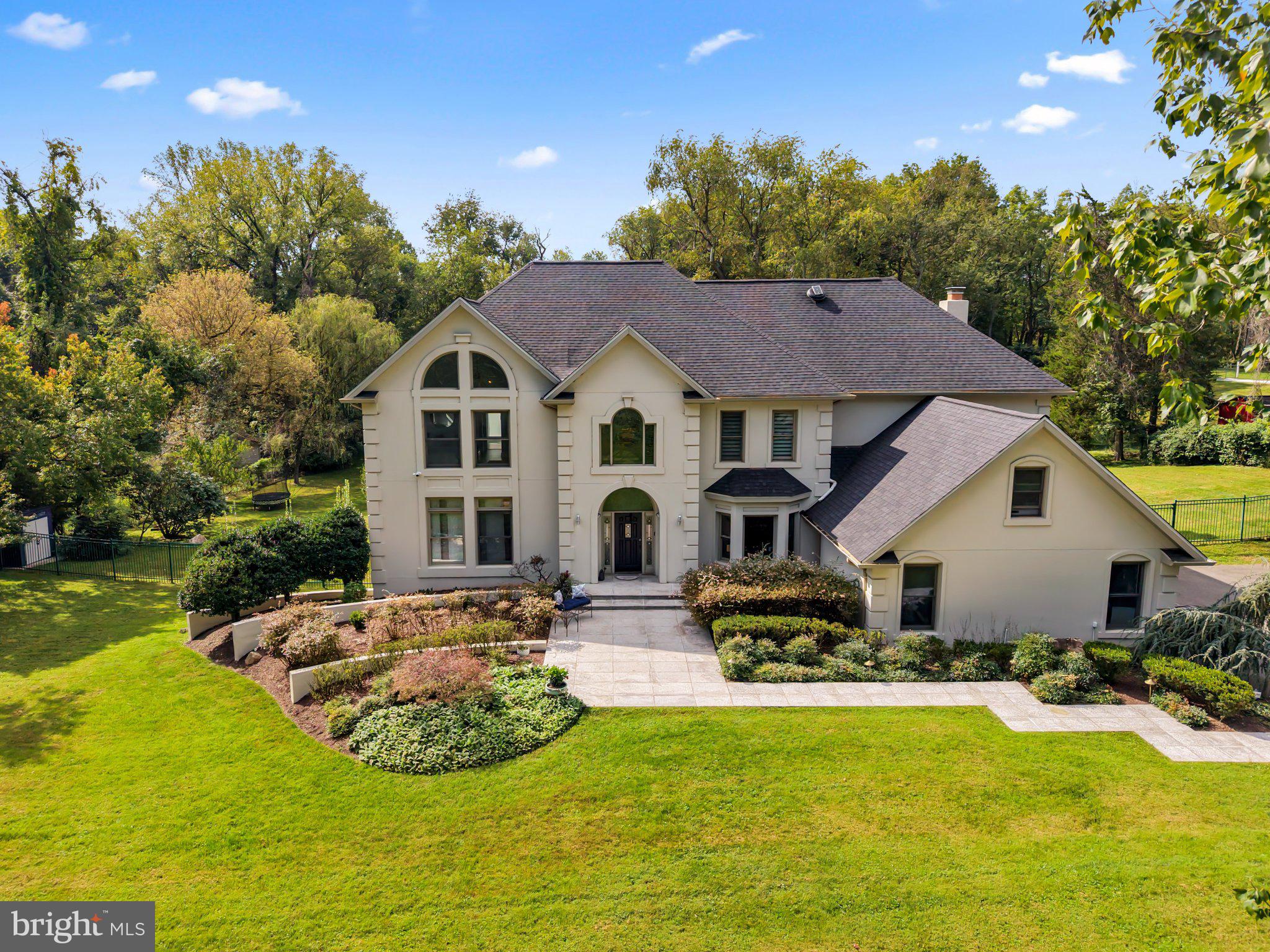 10514 Unity Lane Potomac, MD 20854 - Photo 3 of 117 Gallery Image 3