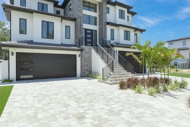 $2,495,000 | 6012 Kipps Colony Drive East, Gulfport, FL 33707