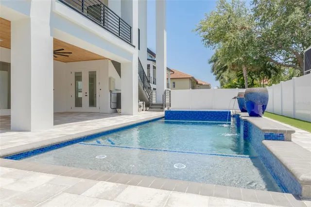 $2,495,000 | 6012 Kipps Colony Drive East, Gulfport, FL 33707