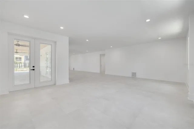 $2,495,000 | 6012 Kipps Colony Drive East, Gulfport, FL 33707