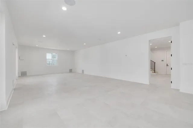 $2,495,000 | 6012 Kipps Colony Drive East, Gulfport, FL 33707