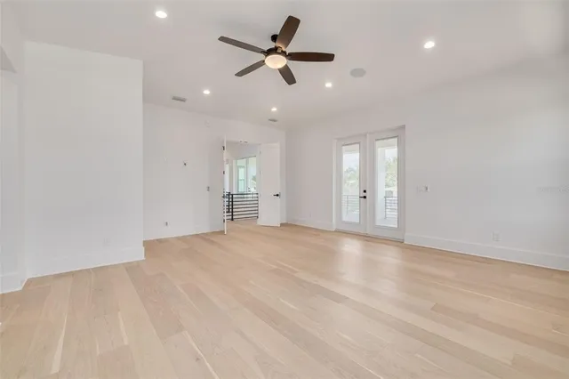 $2,495,000 | 6012 Kipps Colony Drive East, Gulfport, FL 33707