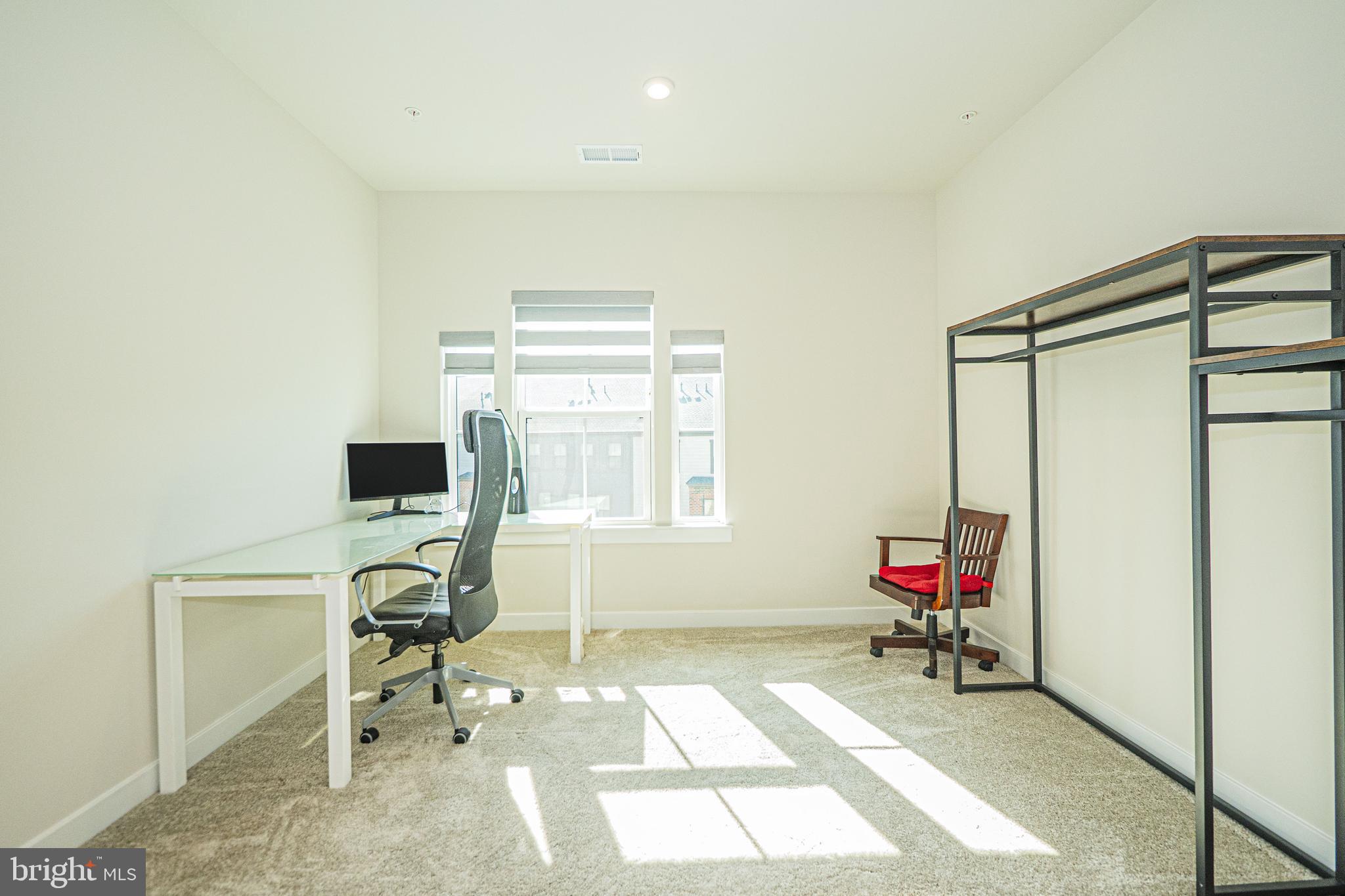 14564 George Carter Way, Unit 119 Chantilly, VA 20151 - Photo 17 of 38