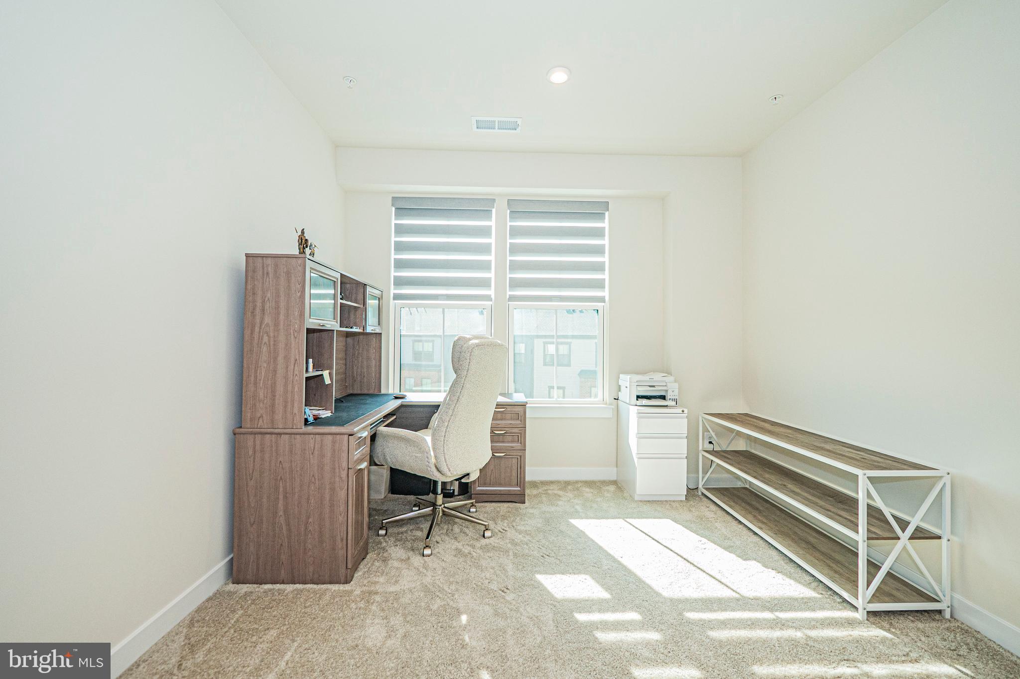 14564 George Carter Way, Unit 119 Chantilly, VA 20151 - Photo 19 of 38