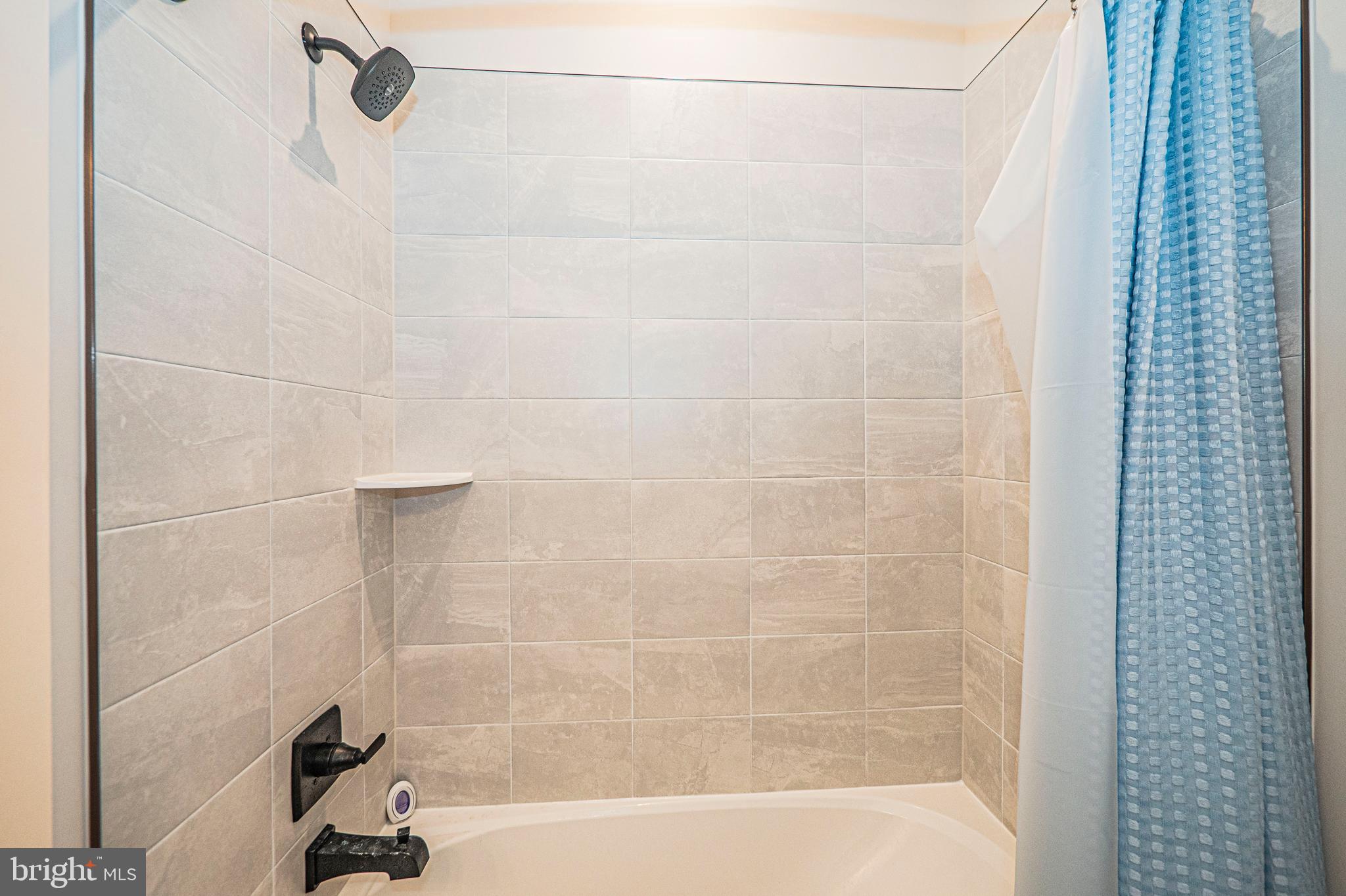 14564 George Carter Way, Unit 119 Chantilly, VA 20151 - Photo 23 of 38