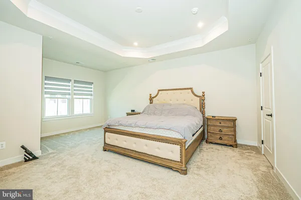 $700,000 | 14564 George Carter Way, Unit 119, Chantilly, VA 20151