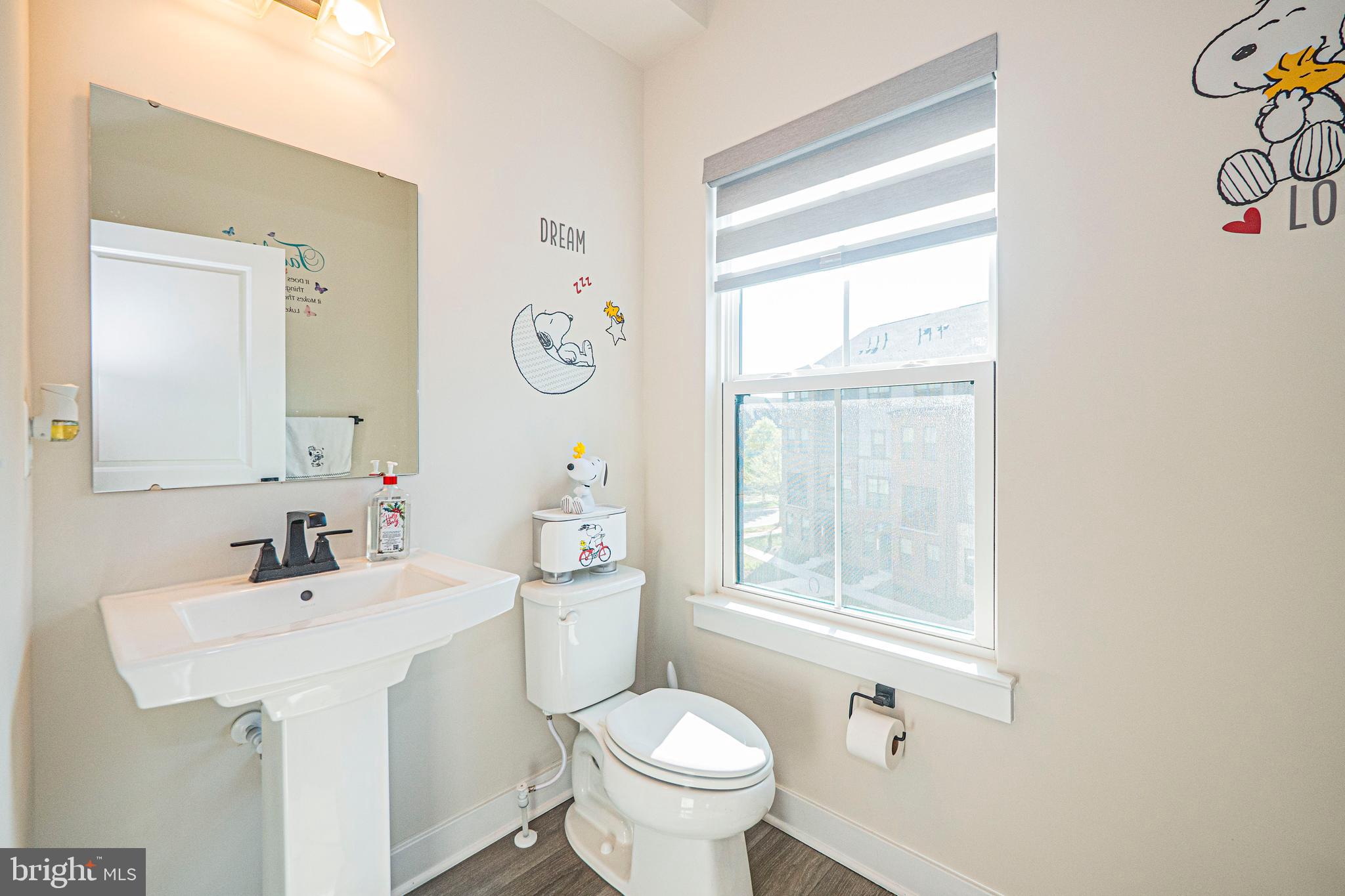 14564 George Carter Way, Unit 119 Chantilly, VA 20151 - Photo 4 of 38