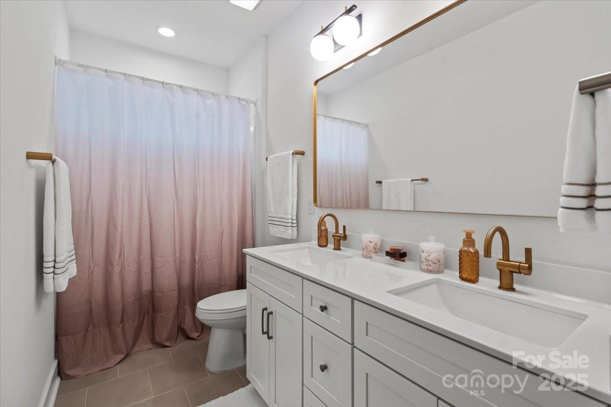 820 Bellegray Road Clover, SC 29710 - Photo 39 of 46