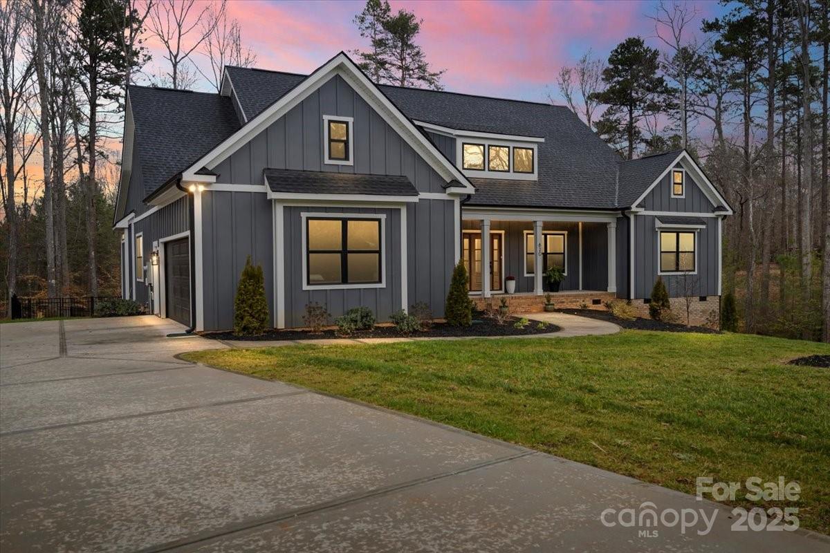 820 Bellegray Road Clover, SC 29710 - Photo 4 of 46