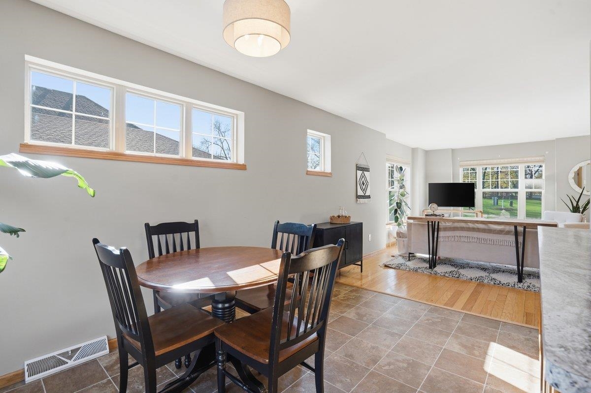 348 Park Sun Prairie, WI 53590 - Photo 12 of 44