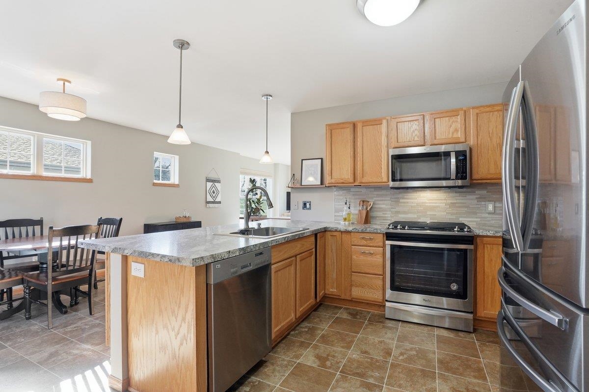 348 Park Sun Prairie, WI 53590 - Photo 15 of 44