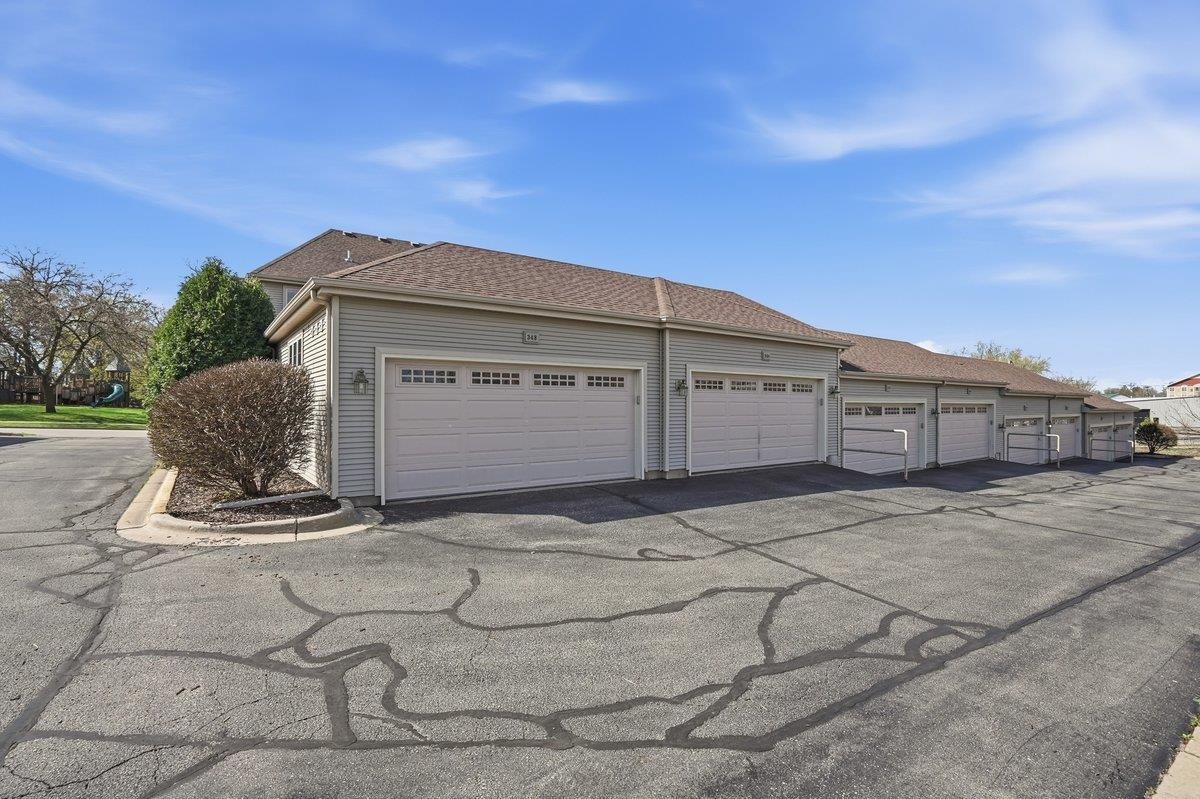 348 Park Sun Prairie, WI 53590 - Photo 40 of 44