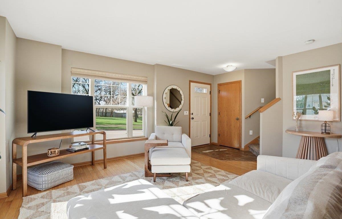 348 Park Sun Prairie, WI 53590 - Photo 8 of 44