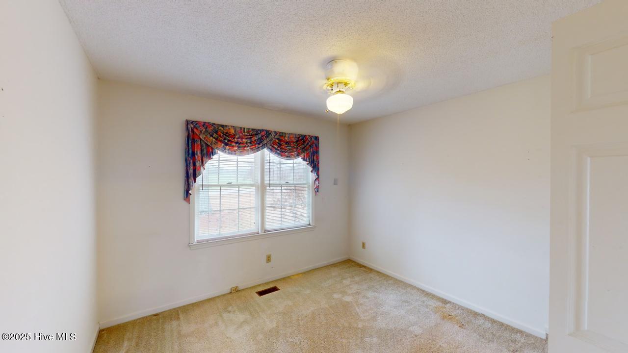 148 Bennett Road Goldsboro, NC 27530 - Photo 17 of 43 GJE-148-Bennett-Rd-02062025_113200