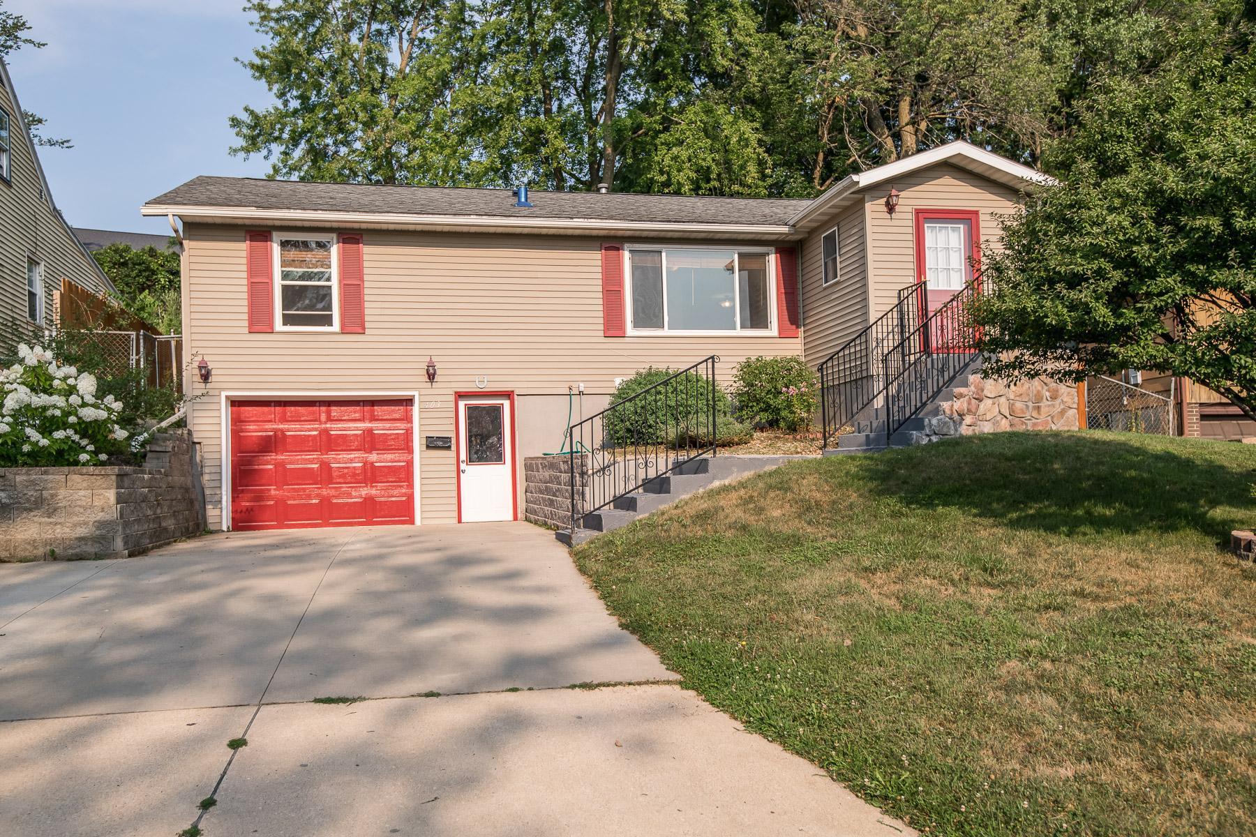 403 21st Avenue Southwest Rochester, MN 55902 - Photo 1 of 1