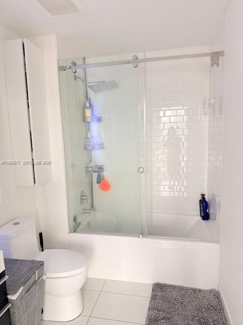 151 Southeast 1st Street, Unit 3010 Miami, FL 33131 - Photo 11 of 22 a bathroom with a sink toilet and shower