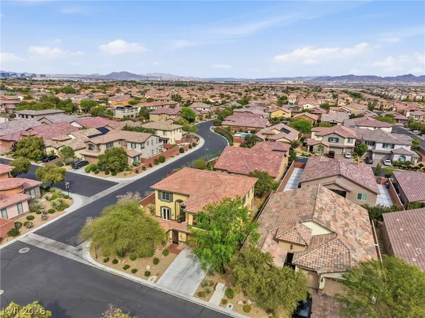 $2,900 | 10344 Shropshire Street, Las Vegas, NV 89178