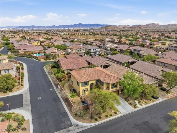 $2,900 | 10344 Shropshire Street, Las Vegas, NV 89178