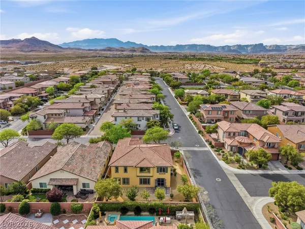 $2,900 | 10344 Shropshire Street, Las Vegas, NV 89178