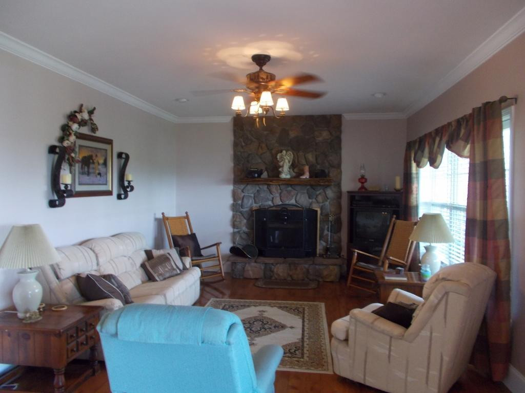 155 Old Midway Road Midway, TN 37809 - Photo 9 of 24 Photo 9