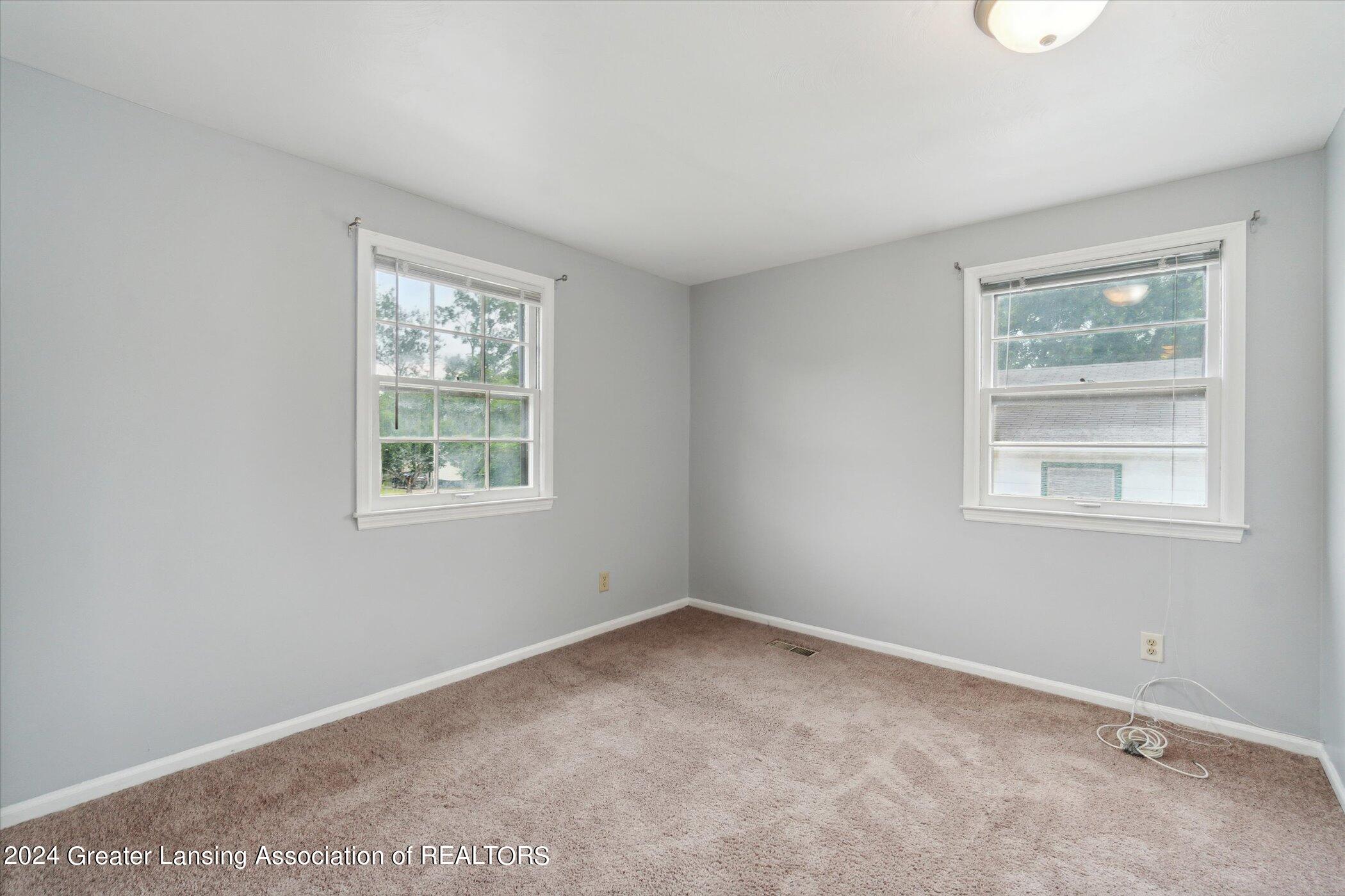 1659-1661 Haslett Road East Lansing, MI 48823 - Photo 22 of 38 19-1659-Haslett-Rd-East-Lansing-MI-48823