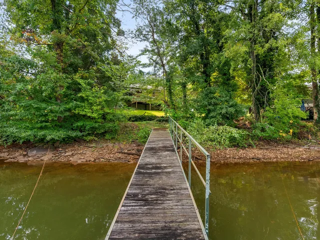 $350,000 | 518 Fishers Cove Road, Fair Play, SC 29643