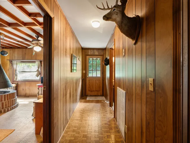 $350,000 | 518 Fishers Cove Road, Fair Play, SC 29643