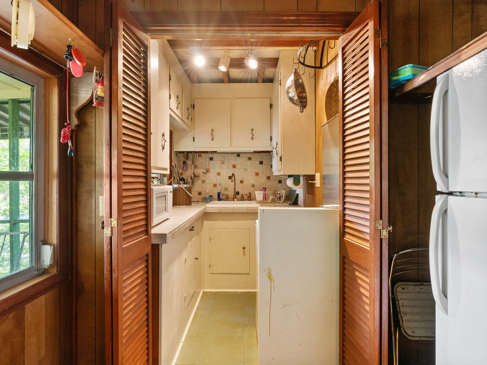 518 Fishers Cove Road Fair Play, SC 29643 - Photo 8 of 27 Gallery Image 8