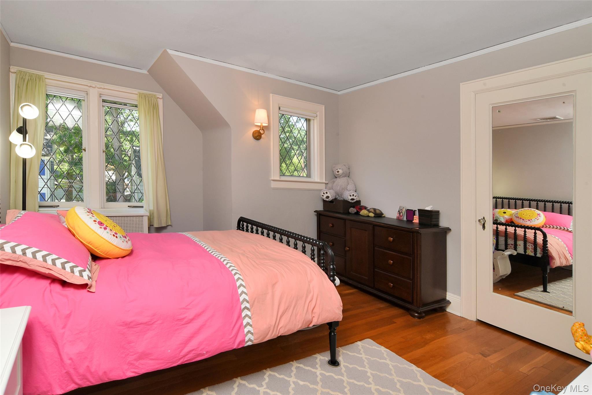 12 Barclay Road Scarsdale, NY 10583 - Photo 20 of 32 Bedroom 2