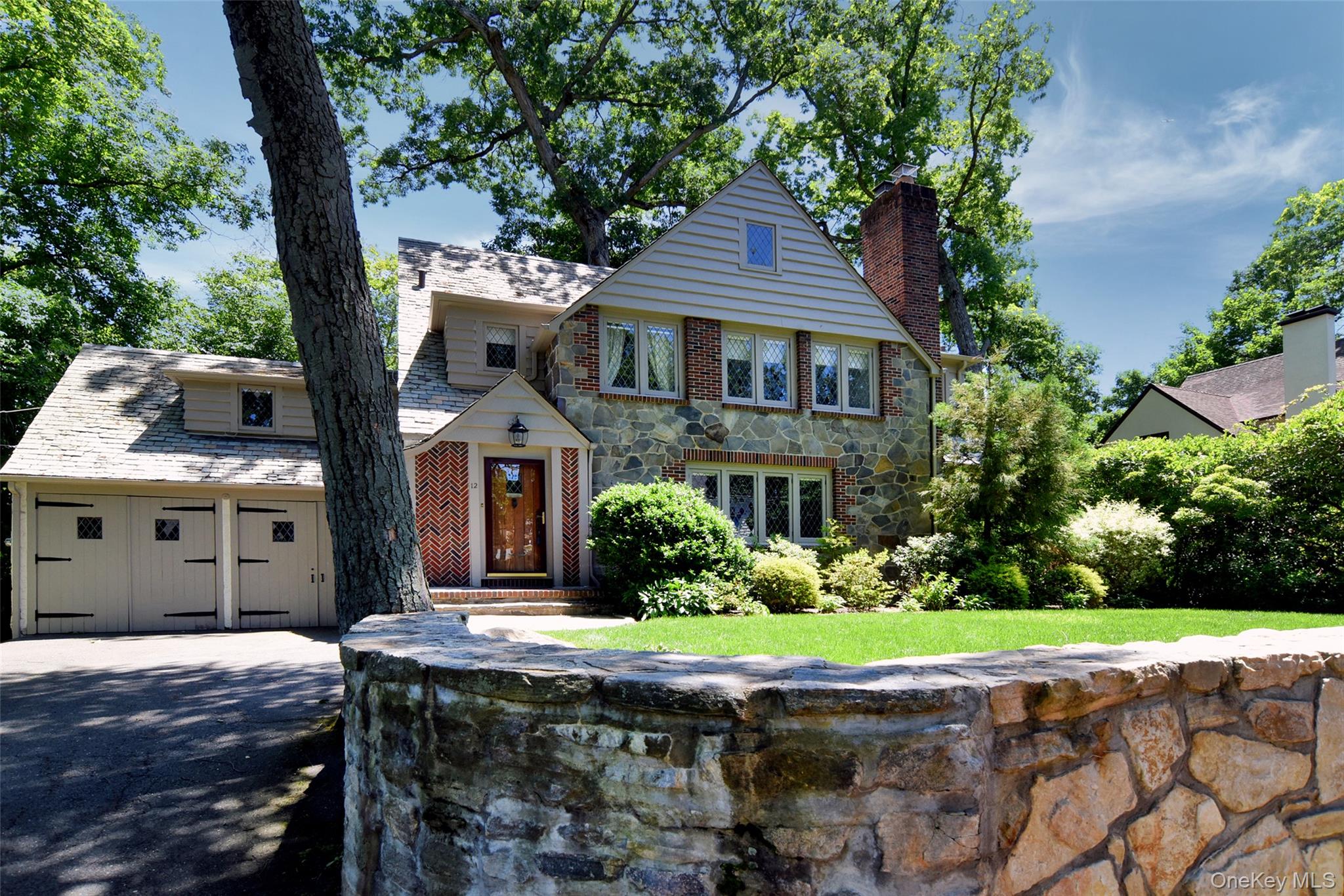 12 Barclay Road Scarsdale, NY 10583 - Photo 5 of 32