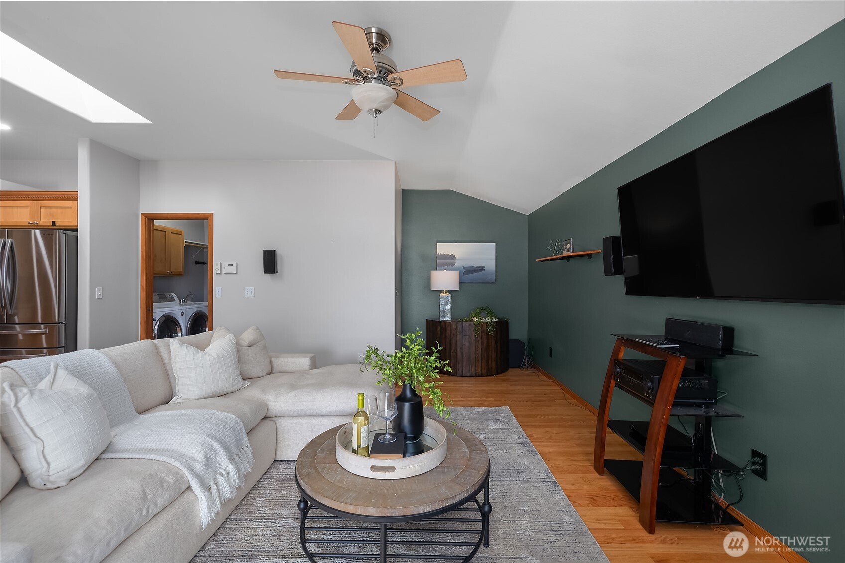 16830 Reichel Road Southeast Rainier, WA 98576 - Photo 15 of 40 Gallery Image 15
