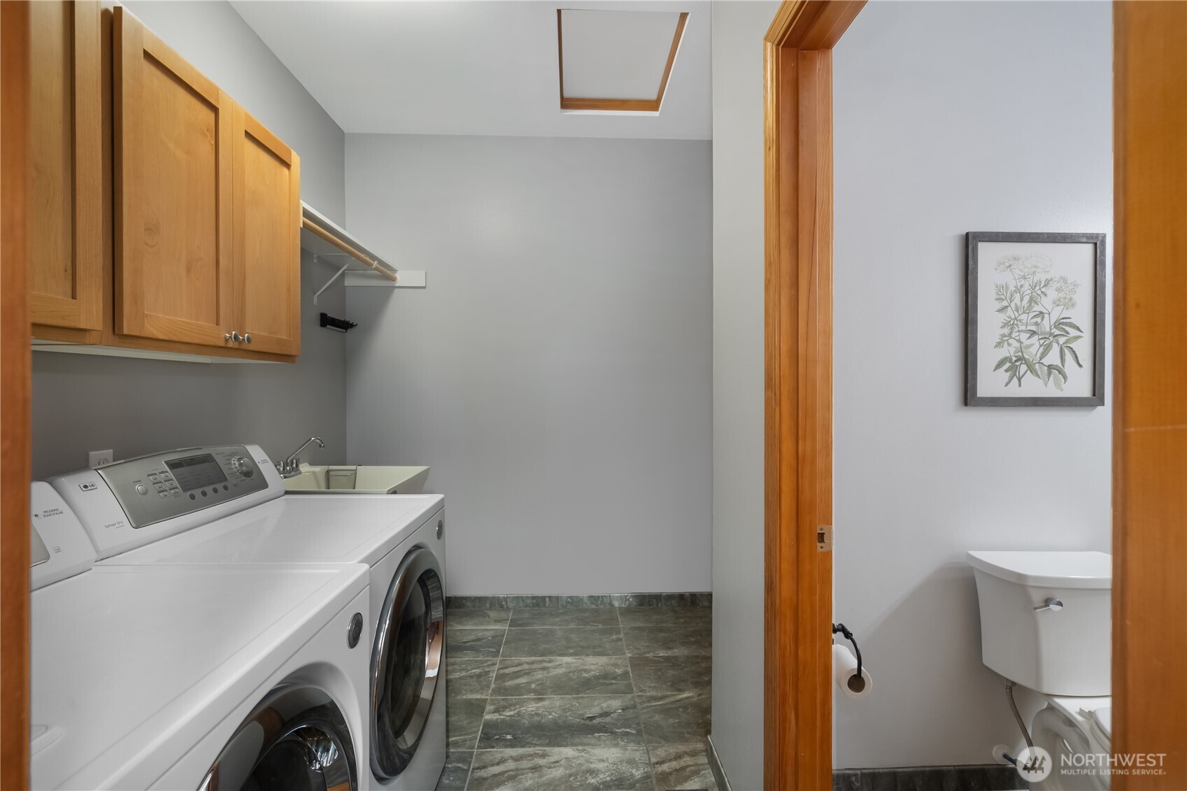 16830 Reichel Road Southeast Rainier, WA 98576 - Photo 17 of 40 Gallery Image 17