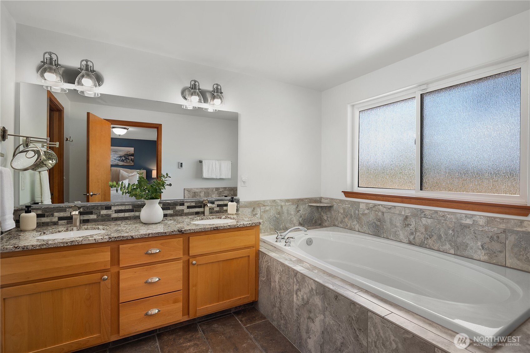 16830 Reichel Road Southeast Rainier, WA 98576 - Photo 27 of 40 Gallery Image 27