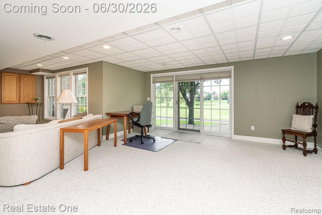 1904 Dunham Drive, Unit 12 Rochester, MI 48306 - Photo 35 of 45