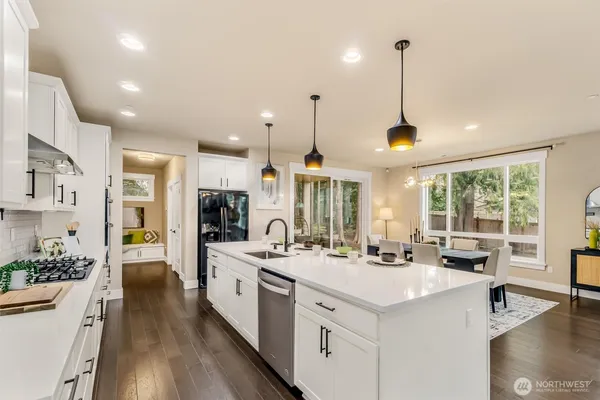 $1,525,000 | 21707 2nd Avenue Southeast, Bothell, WA 98021