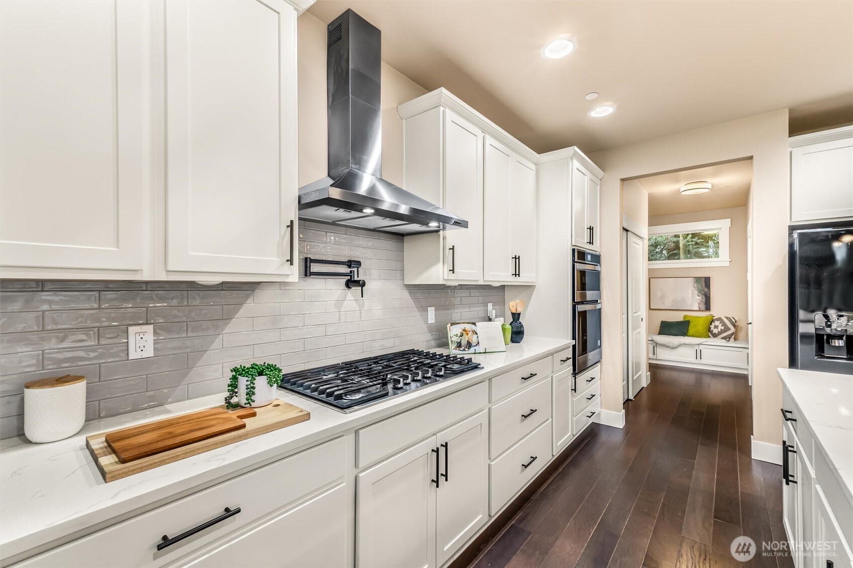 21707 2nd Avenue Southeast Bothell, WA 98021 - Photo 13 of 39