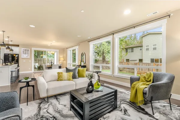 $1,525,000 | 21707 2nd Avenue Southeast, Bothell, WA 98021