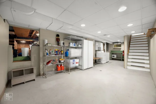 $625,000 | 6872 North Loron Avenue, Chicago, IL 60646