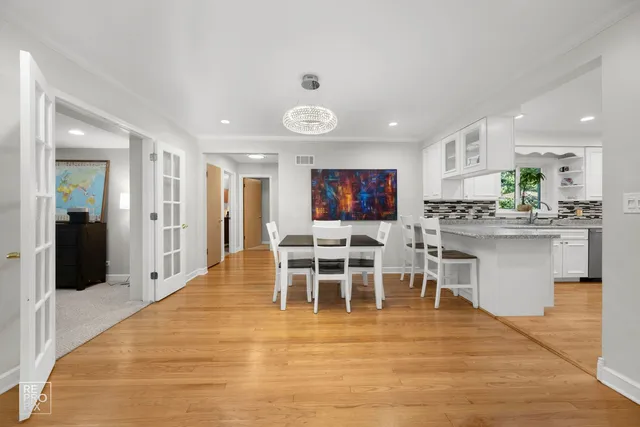 $625,000 | 6872 North Loron Avenue, Chicago, IL 60646