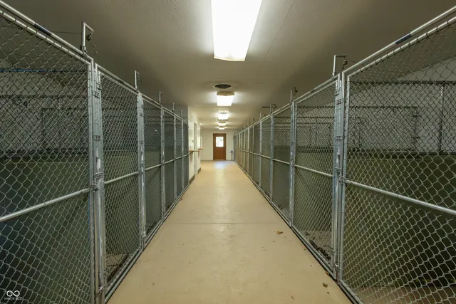 $1,400,000 | 5325 Highway 59, Brazil, IN 47834