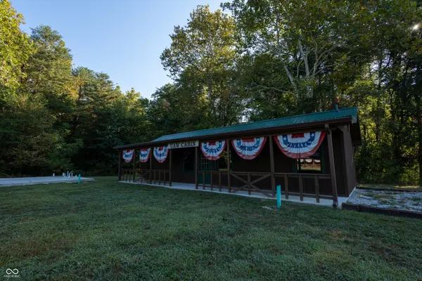 $1,250,000 | 5325 Highway 59, Brazil, IN 47834