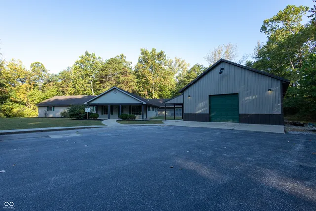 $1,400,000 | 5325 Highway 59, Brazil, IN 47834