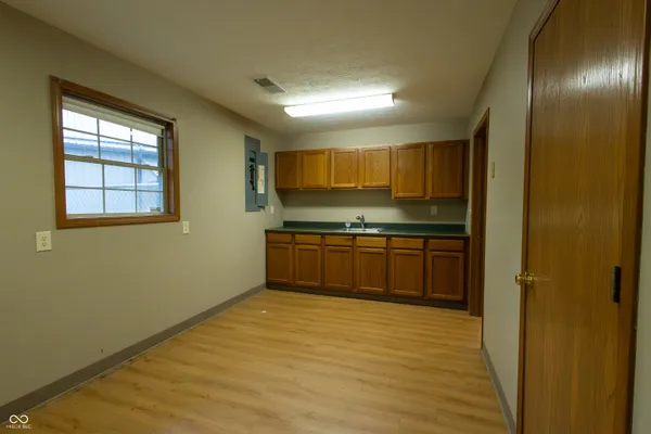 $1,250,000 | 5325 Highway 59, Brazil, IN 47834