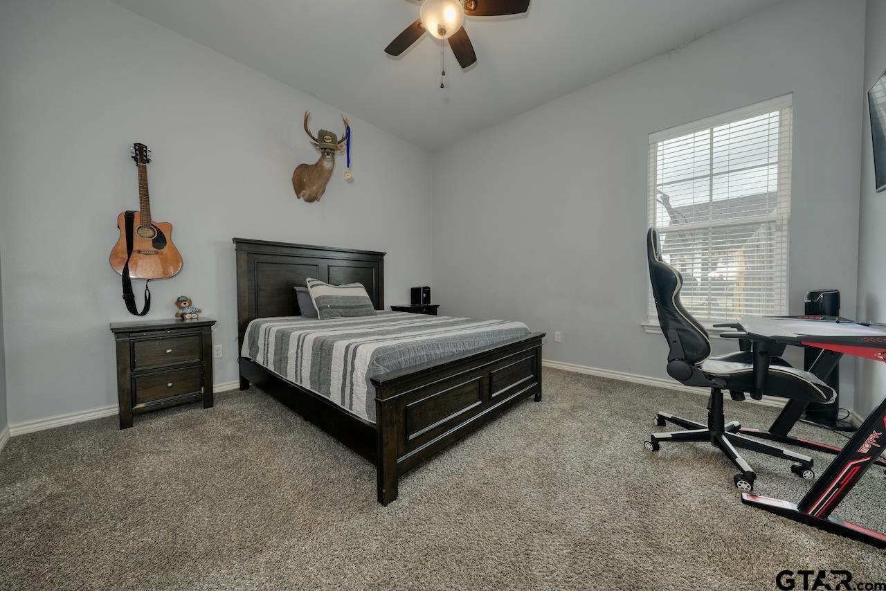 19359 Ridge Point Circle Lindale, TX 75771 - Photo 30 of 47