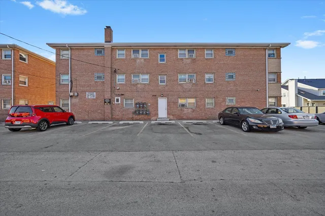a car parked in front of a building