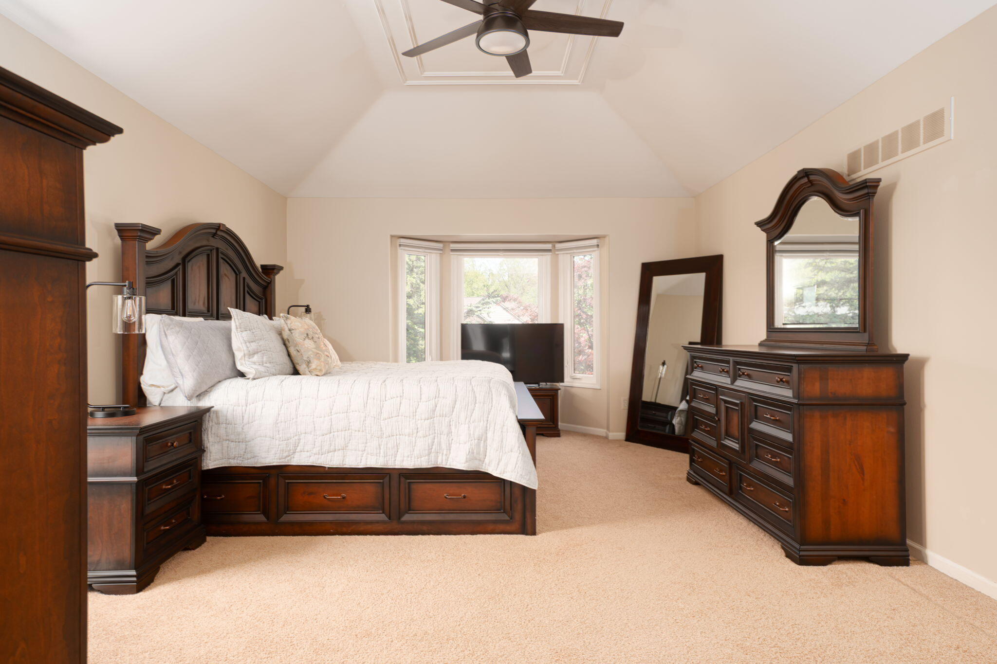 3801 Fawn Drive Rochester, MI 48306 - Photo 28 of 64 26-web-or-mls-interiors-26
